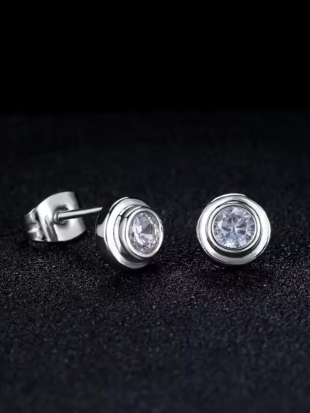 18K White Gold filled Titanium Sparkling White Lab Sappire Stud